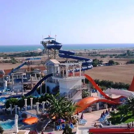 Napa Nissi Beach Villa *